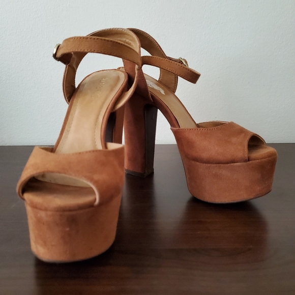 Plataform sandals - Made in Brazil Via Uno - Picture 5 of 6